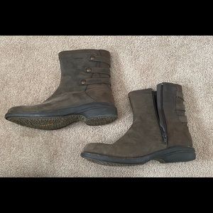 Brown Merrell Boot